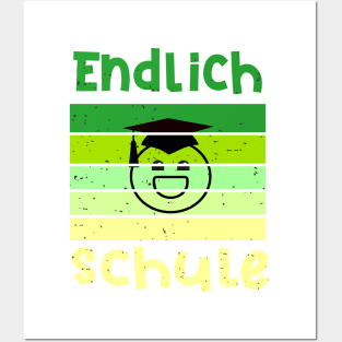 Endlich Schule Smile Emoji Schulbeginn T shirt Posters and Art